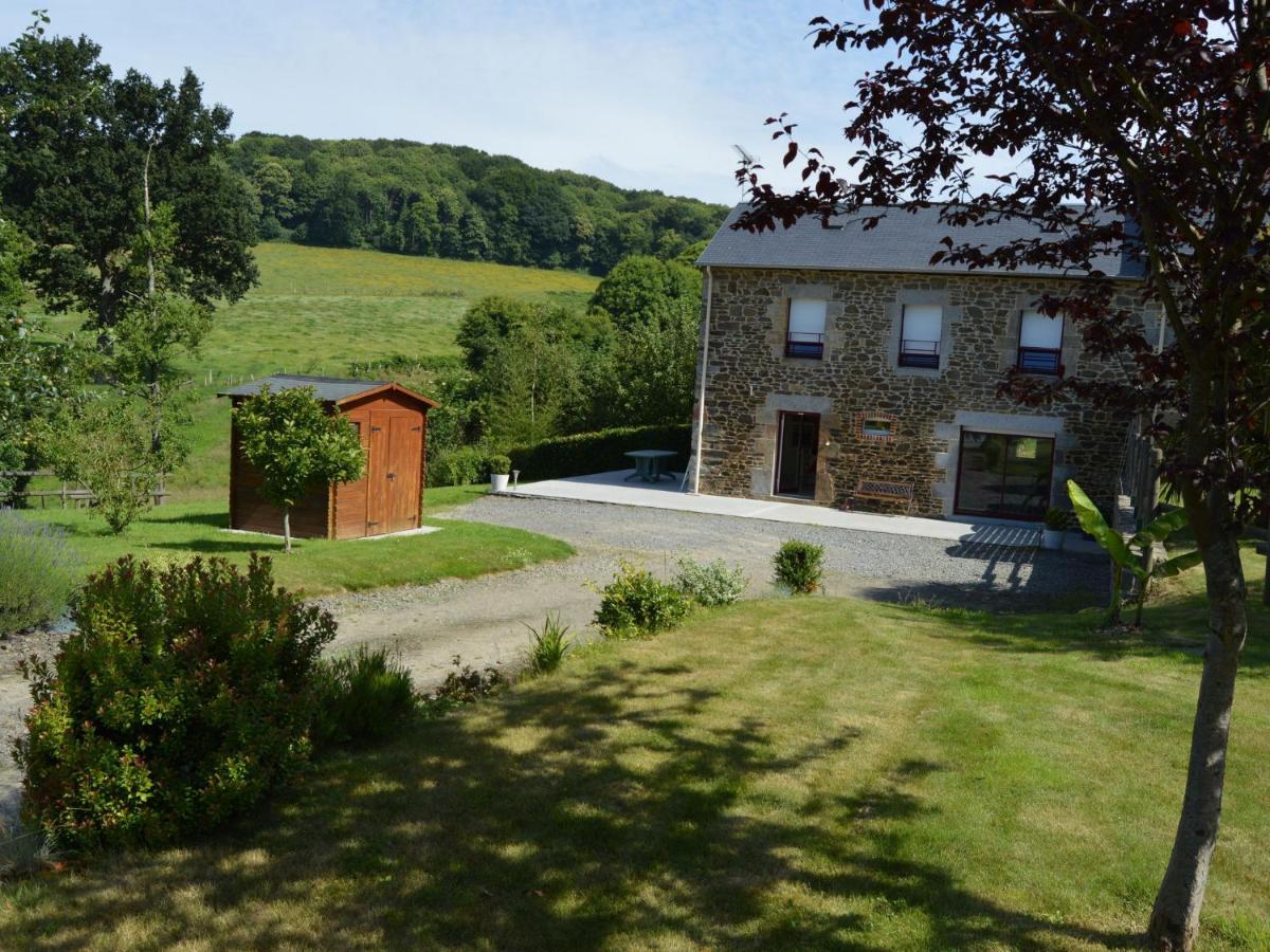 Cosy Chalet With Private Garden In Normandy Isigny-le-Buat Pokój zdjęcie