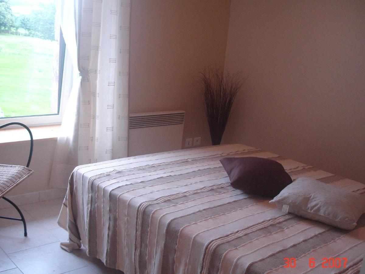 Cosy Chalet With Private Garden In Normandy Isigny-le-Buat Pokój zdjęcie